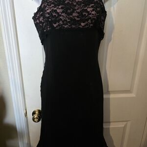 Chic Black and Pink Lace Midi Dress